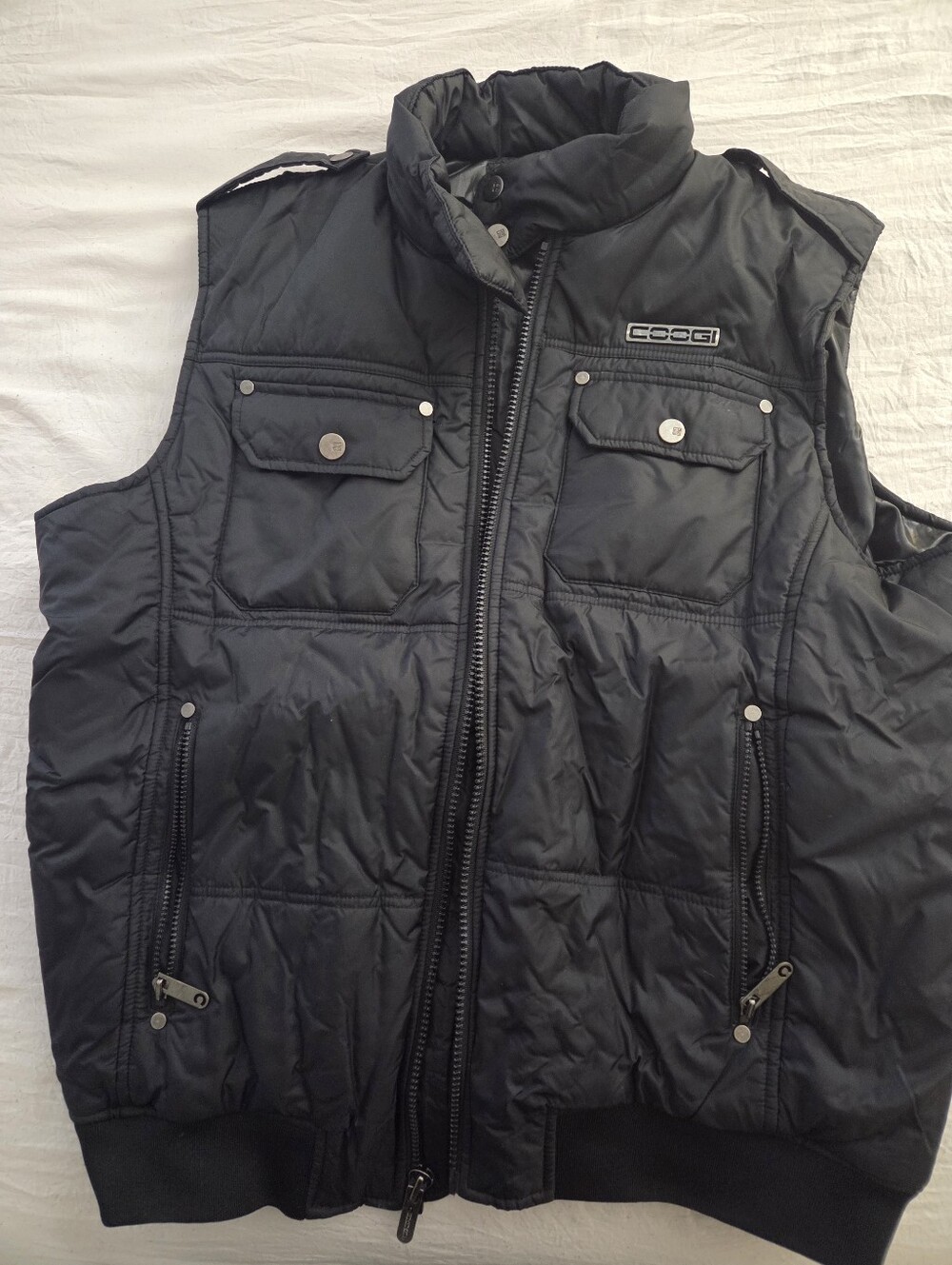 COOGI Men's Black Quilted Vest with High Collar